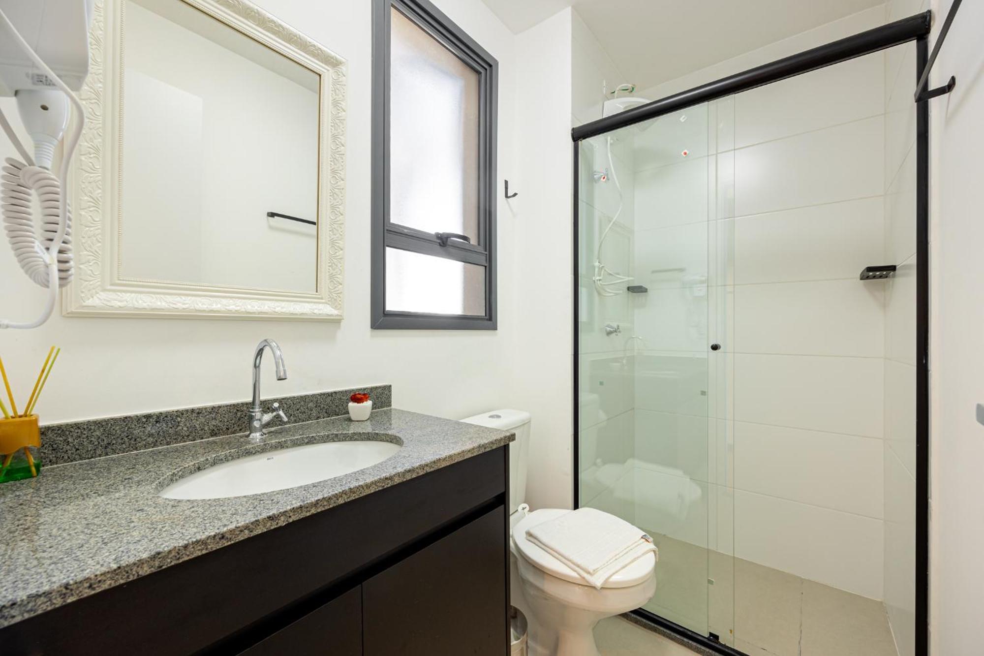 Apartamento Minimalista E Completo Na Frei Caneca São Paulo